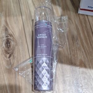 Bath & Body Works Sweet Whiskey Mist in Purple and Silver